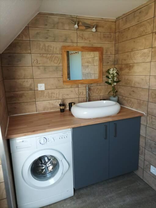 Charmant Appartement Proche Commerces Et Plages Guilvinec Exteriér fotografie